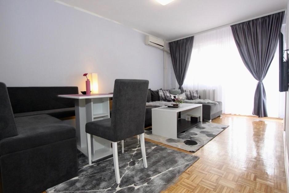 Cezar Apartment